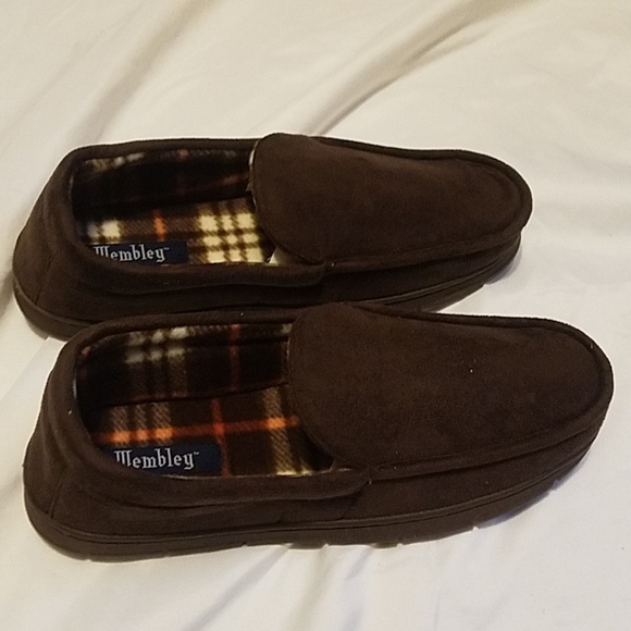 Wembley Men's Slippers - Picture 2 of 7